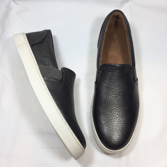 frye ivy slip on black